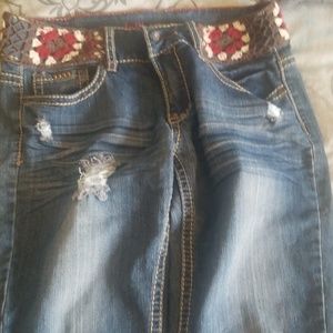 Dollhouse distressed capris